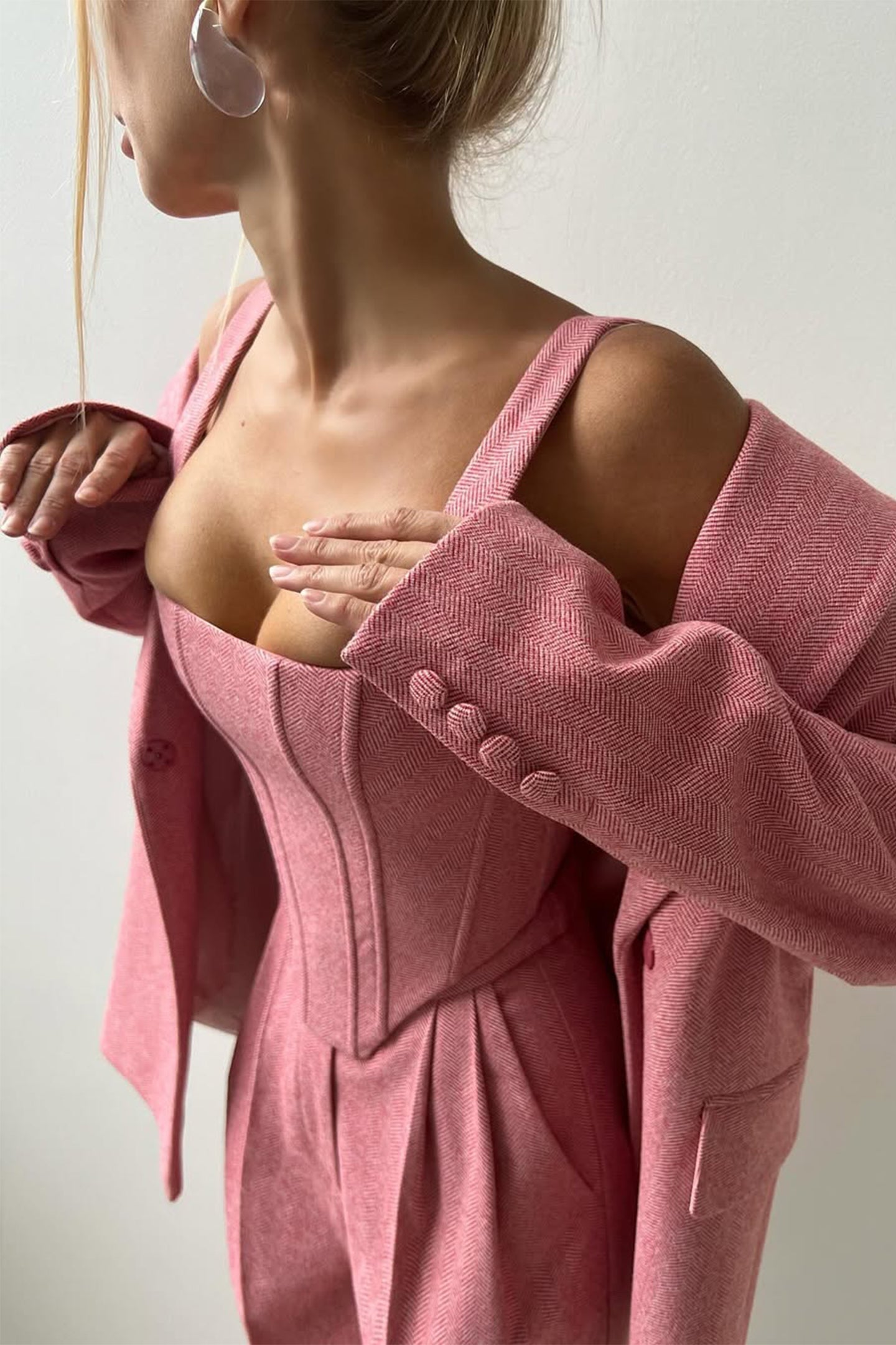 Vellaro conjunto de tres piezas con blazer