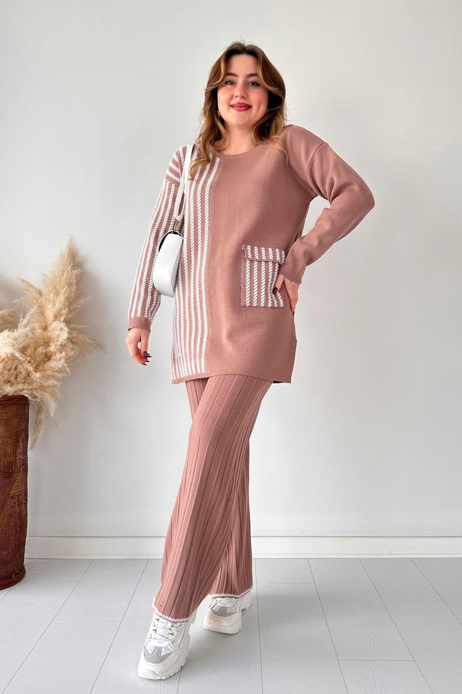 Vellaro conjunto de punto moderno